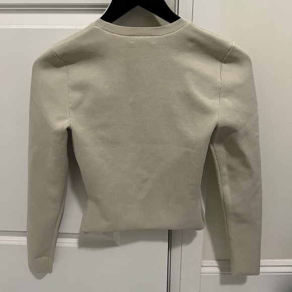 Babaton sculpt knit crew long sleeve light birch brand new with tags - Picture 3 of 5